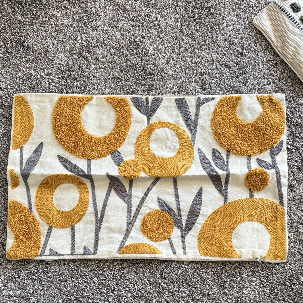 Floral Yellow and Gray Bath Mat